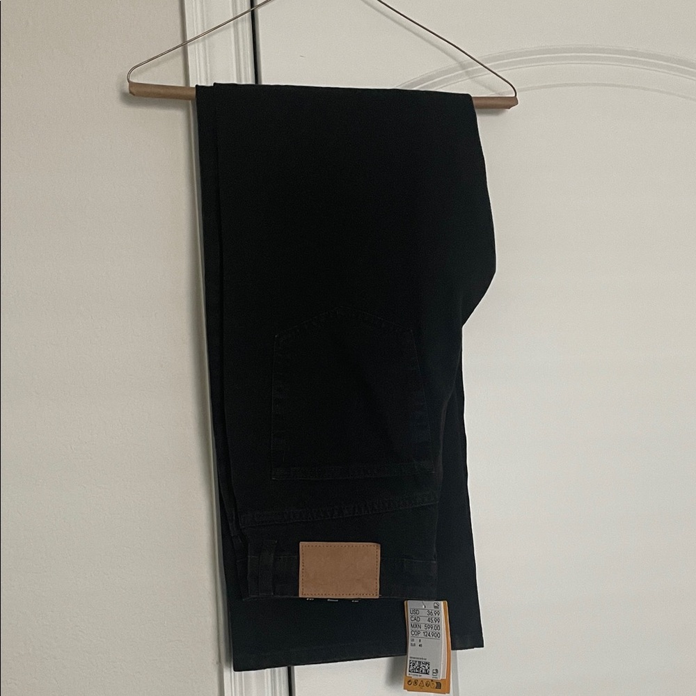 NWT Black Jeans